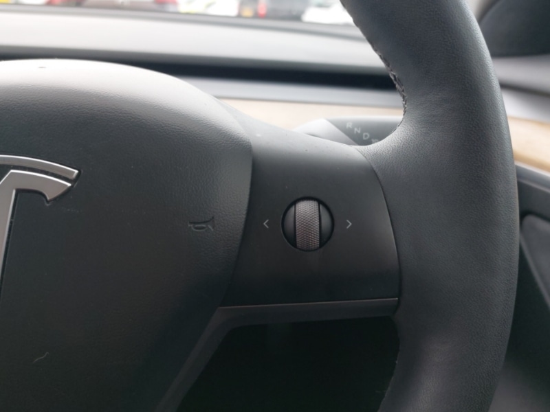 Used Tesla Model 3 2021 for sale - 76571509: Photo 14