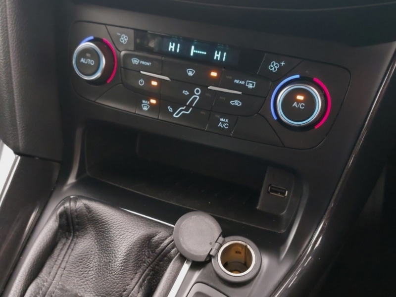 Used Ford Focus 2017 for sale - 76885310: Photo 16