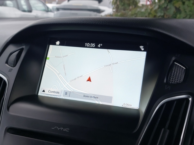 Used Ford Focus 2017 for sale - 76885310: Photo 7