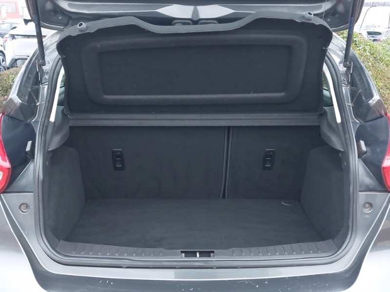 Used Ford Focus 2017 for sale - 76885310: Photo 8