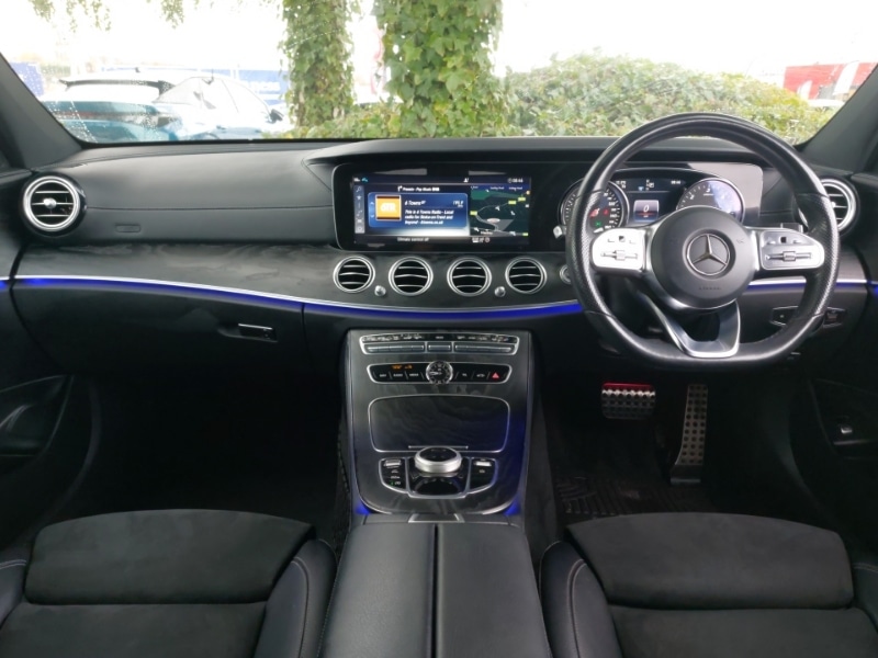 Used Mercedes-Benz E Class 2018 for sale - 76621742: Photo 2