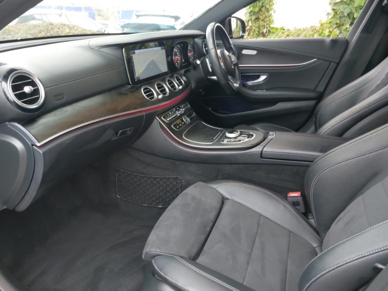 Used Mercedes-Benz E Class 2018 for sale - 76621742: Photo 5