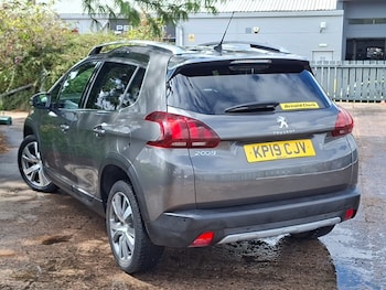 Used Peugeot 2008 2019 for sale - 79586451: Photo