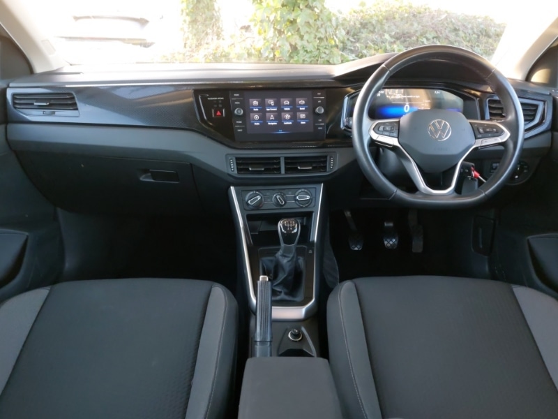 Used Volkswagen Polo 2023 for sale - 76906430: Photo 2