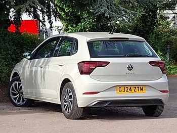 Used Volkswagen Polo 2024 for sale - 79056335: Photo