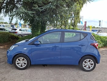 Used Hyundai i10 2018 for sale - 79723739: Photo