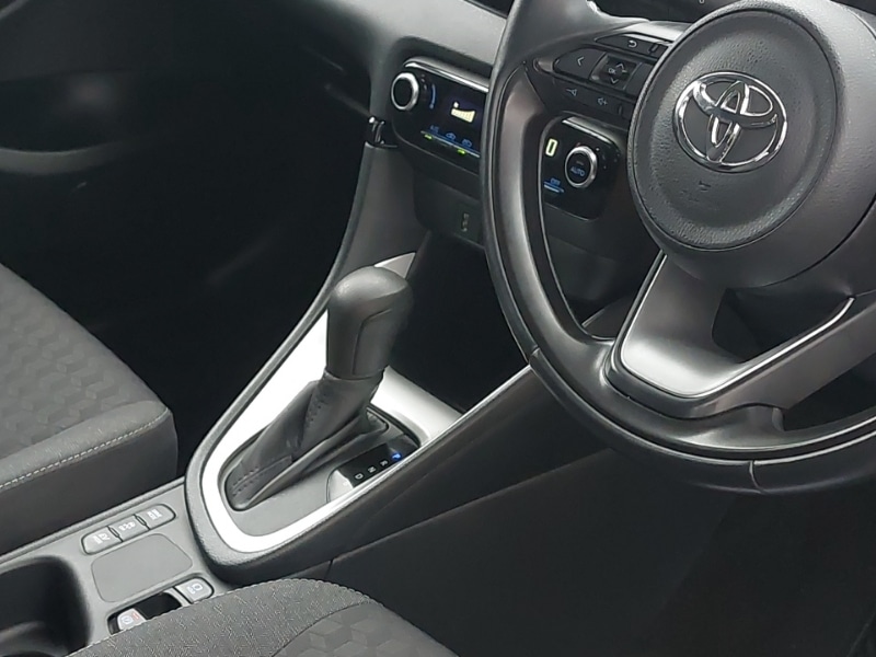 Used Toyota Yaris 2022 for sale - 76560368: Photo 19