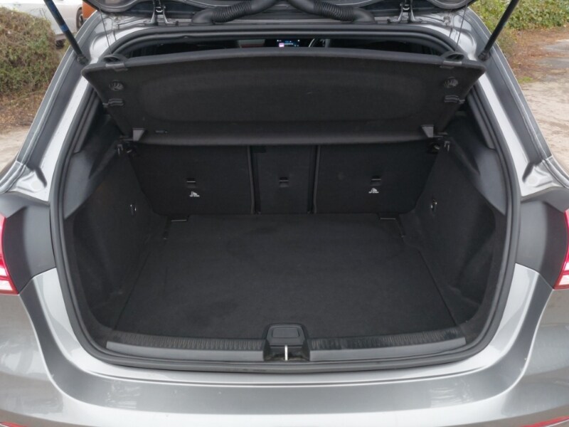 Used Mercedes-Benz A-Class 2019 for sale - 77956837: Photo 8