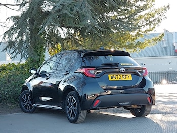 Used Toyota Yaris 2022 for sale - 75476658: Photo
