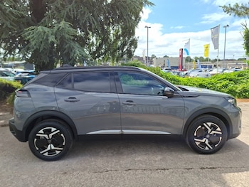 Used Peugeot 2008 2025 for sale - 79100882: Photo