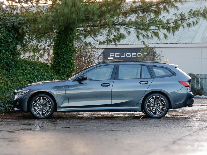 Used BMW 3 Series 2021 for sale - 77130198: Photo 4