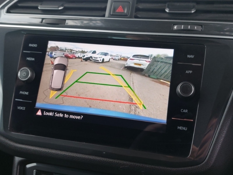 Used Volkswagen Tiguan 2019 for sale - 77999308: Photo 11