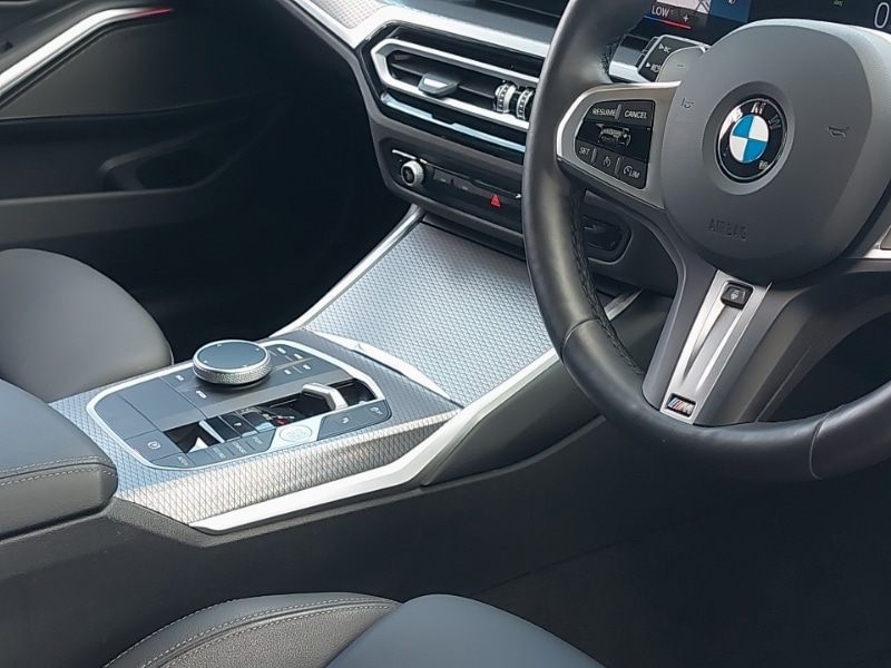 Used BMW 3 Series 2024 for sale - 76533437: Photo 19