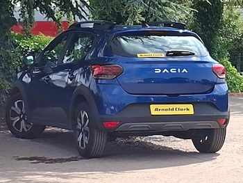 Used Dacia Sandero Stepway 2023 for sale - 78994389: Photo