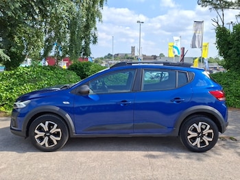Used Dacia Sandero Stepway 2023 for sale - 78994389: Photo