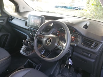 Used Renault Kangoo 2024 for sale - 76583535: Photo