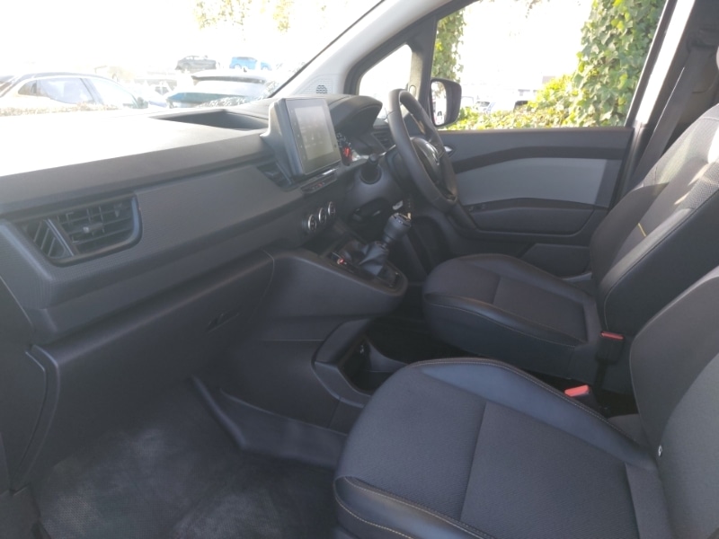 Used Renault Kangoo 2024 for sale - 76583535: Photo 5