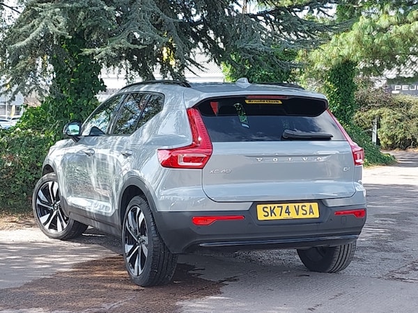 Used Volvo XC40 2024 for sale - 75731902: Photo 3