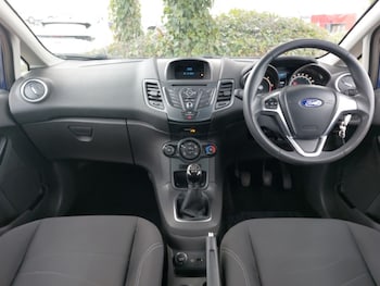 Used Ford Fiesta 2015 for sale - 77544128: Photo