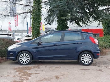 Used Ford Fiesta 2015 for sale - 77544128: Photo