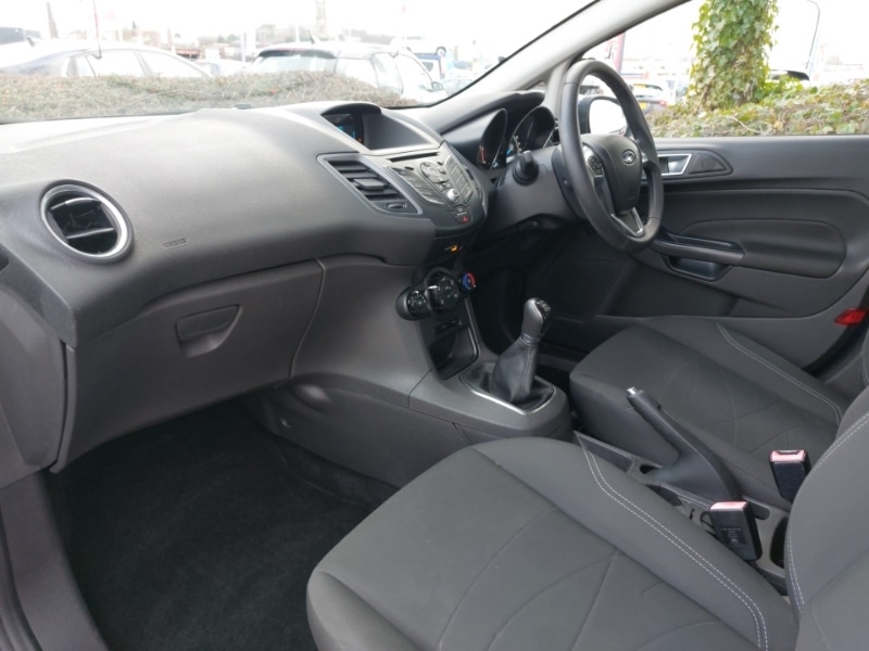 Used Ford Fiesta 2015 for sale - 77544128: Photo 5