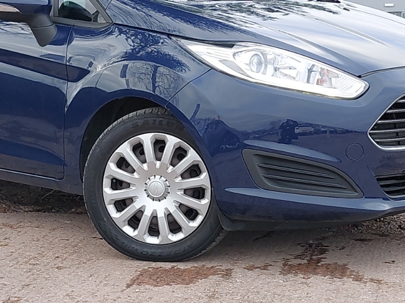 Used Ford Fiesta 2015 for sale - 77544128: Photo 9