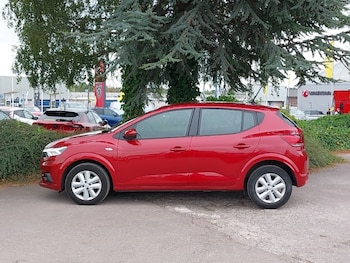Used Dacia Sandero 2023 for sale - 76613728: Photo