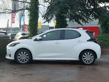 Used Toyota Yaris 2022 for sale - 78546389: Photo