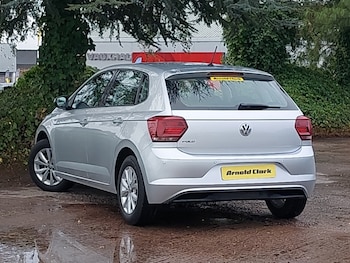 Used Volkswagen Polo 2018 for sale - 76188265: Photo 3