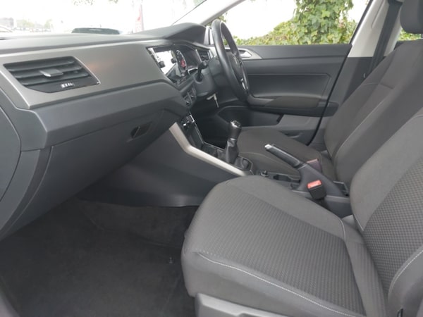 Used Volkswagen Polo 2018 for sale - 76188265: Photo 5