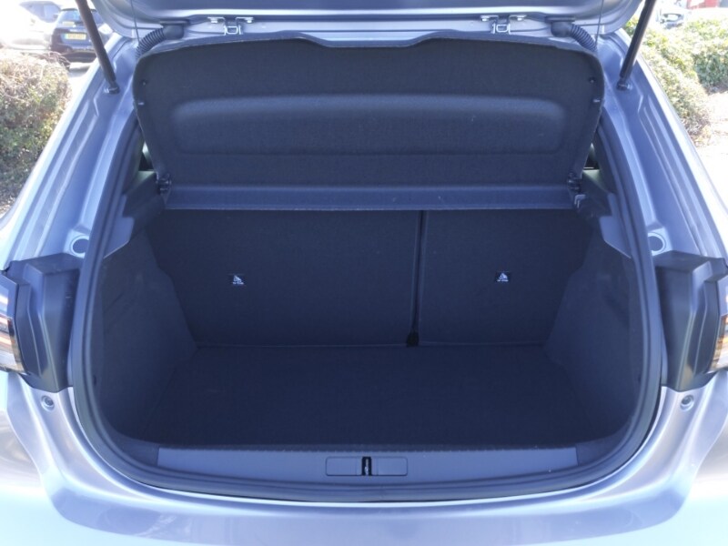 Used Peugeot 208 2024 for sale - 77816588: Photo 8