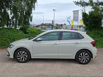Used Volkswagen Polo 2024 for sale - 79218660: Photo