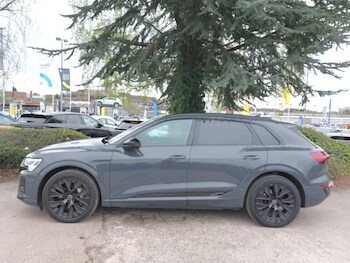 Used Audi Q8 2024 for sale - 78333831: Photo
