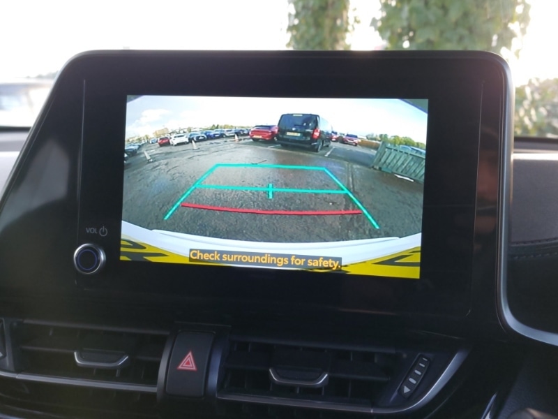 Used Toyota C-HR 2023 for sale - 76816273: Photo 11