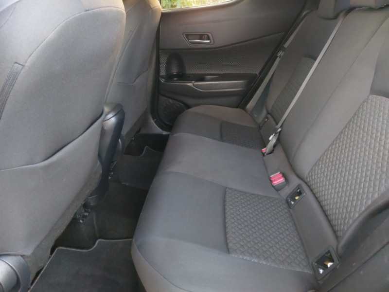 Used Toyota C-HR 2023 for sale - 76816273: Photo 6