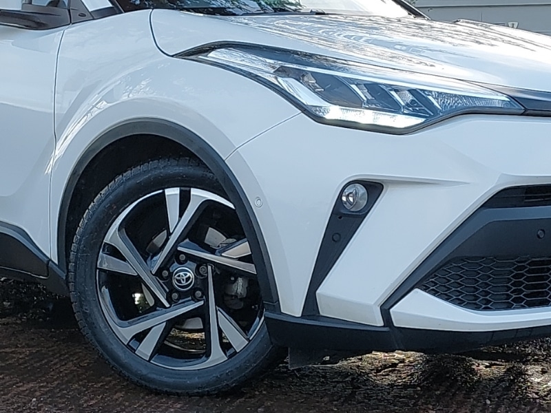 Used Toyota C-HR 2023 for sale - 76816273: Photo 9