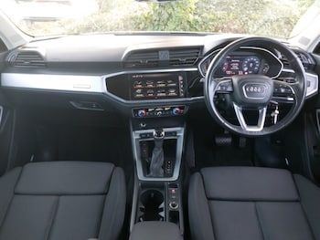 Used Audi Q3 2021 for sale - 77035127: Photo