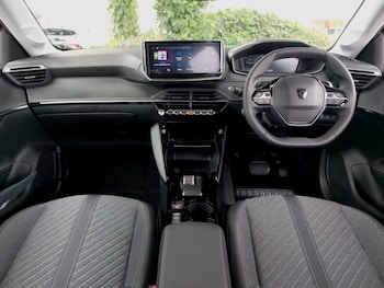 Used Peugeot 208 2025 for sale - 76384076: Photo