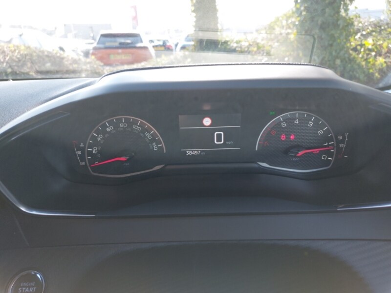 Used Peugeot 208 2023 for sale - 77947609: Photo 10