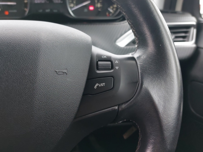 Used Peugeot 208 2016 for sale - 76583615: Photo 14