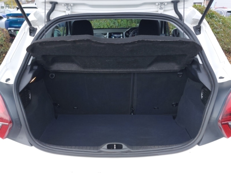 Used Peugeot 208 2016 for sale - 76583615: Photo 8