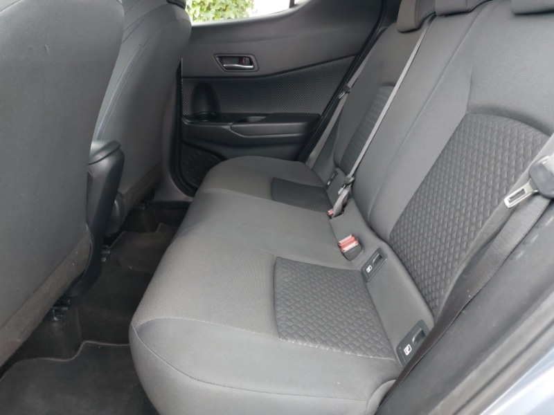 Used Toyota C-HR 2021 for sale - 78040813: Photo 6