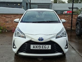 Used Toyota Yaris 2019 for sale - 79866321: Photo