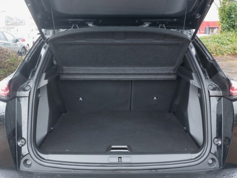 Used Peugeot 2008 2023 for sale - 77467004: Photo 8