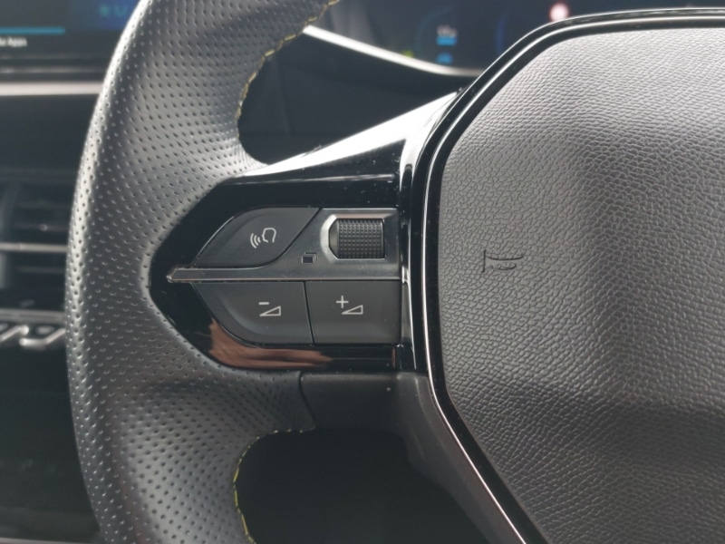 Used Peugeot 2008 2023 for sale - 77922823: Photo 13