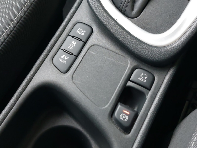 Used Toyota Yaris 2022 for sale - 78129161: Photo 18