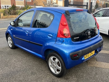 Used Peugeot 107 2010 for sale - 77001529: Photo