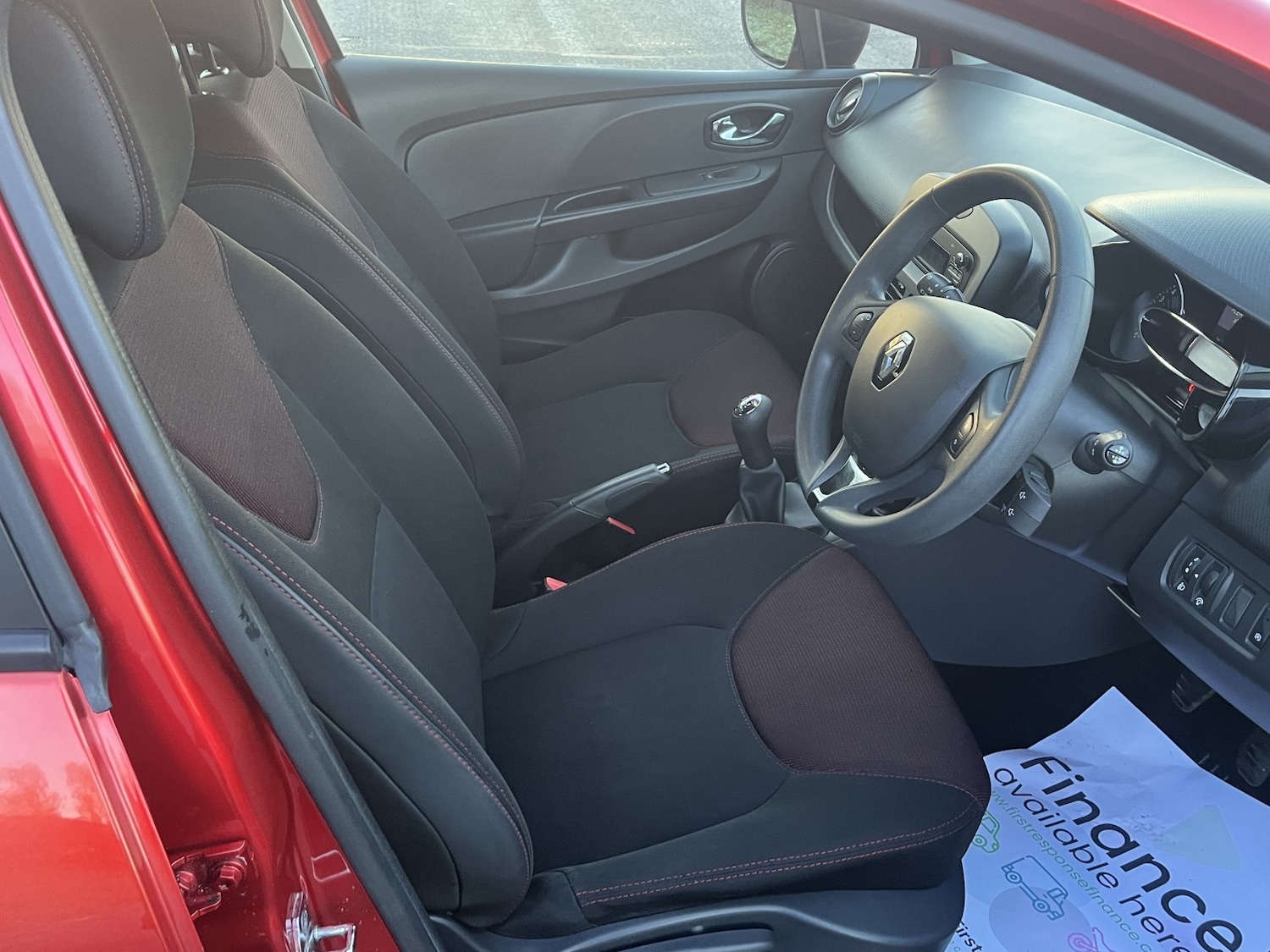 Used Renault Clio 2014 for sale - 77195484: Photo 8