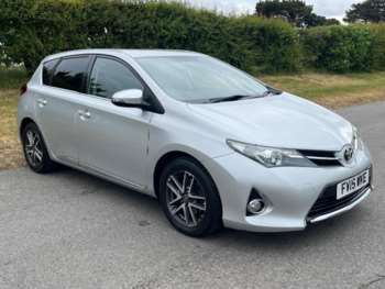 Used Toyota Auris 2015 for sale - 74571311: Photo