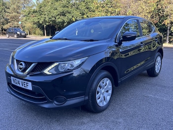 Used Nissan Qashqai 2014 for sale - 76793109: Photo